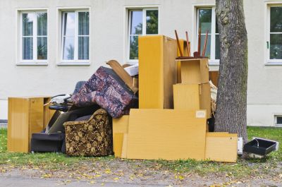 Table Disposal in Roseville, CA